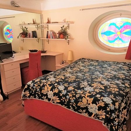 Appartamento Casa Alexandra In Centro E A Pochi Passi Dal Mare Imperia Esterno foto