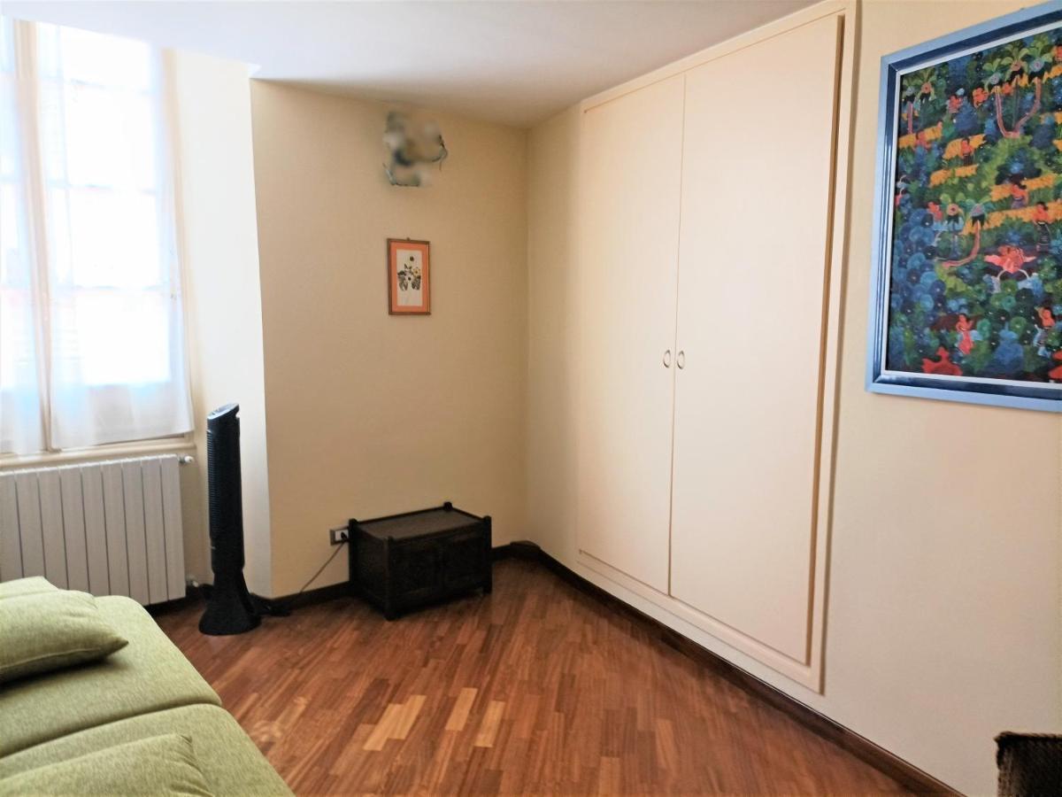 Appartamento Casa Alexandra In Centro E A Pochi Passi Dal Mare Imperia Esterno foto